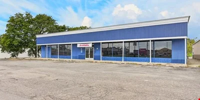 2975 28th St — Lease in Kentwood, MI, photo 1 of 8