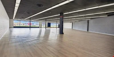 2975 28th St — Lease in Kentwood, MI, photo 5 of 8