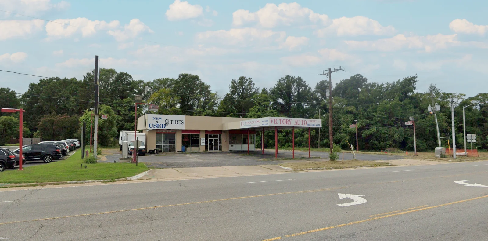 Retail in Richmond, VA — Lease in Richmond, VA, photo 3 of 5