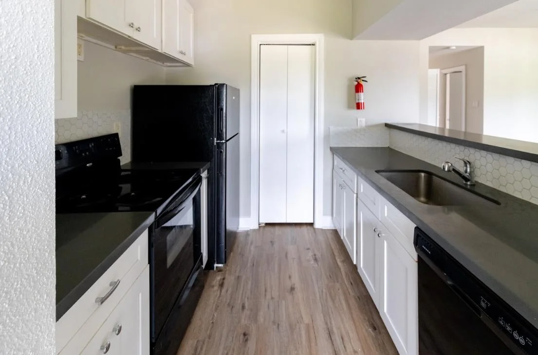 Chesapeake Village Apartments — Sale in Houston, TX, photo 4 of 4