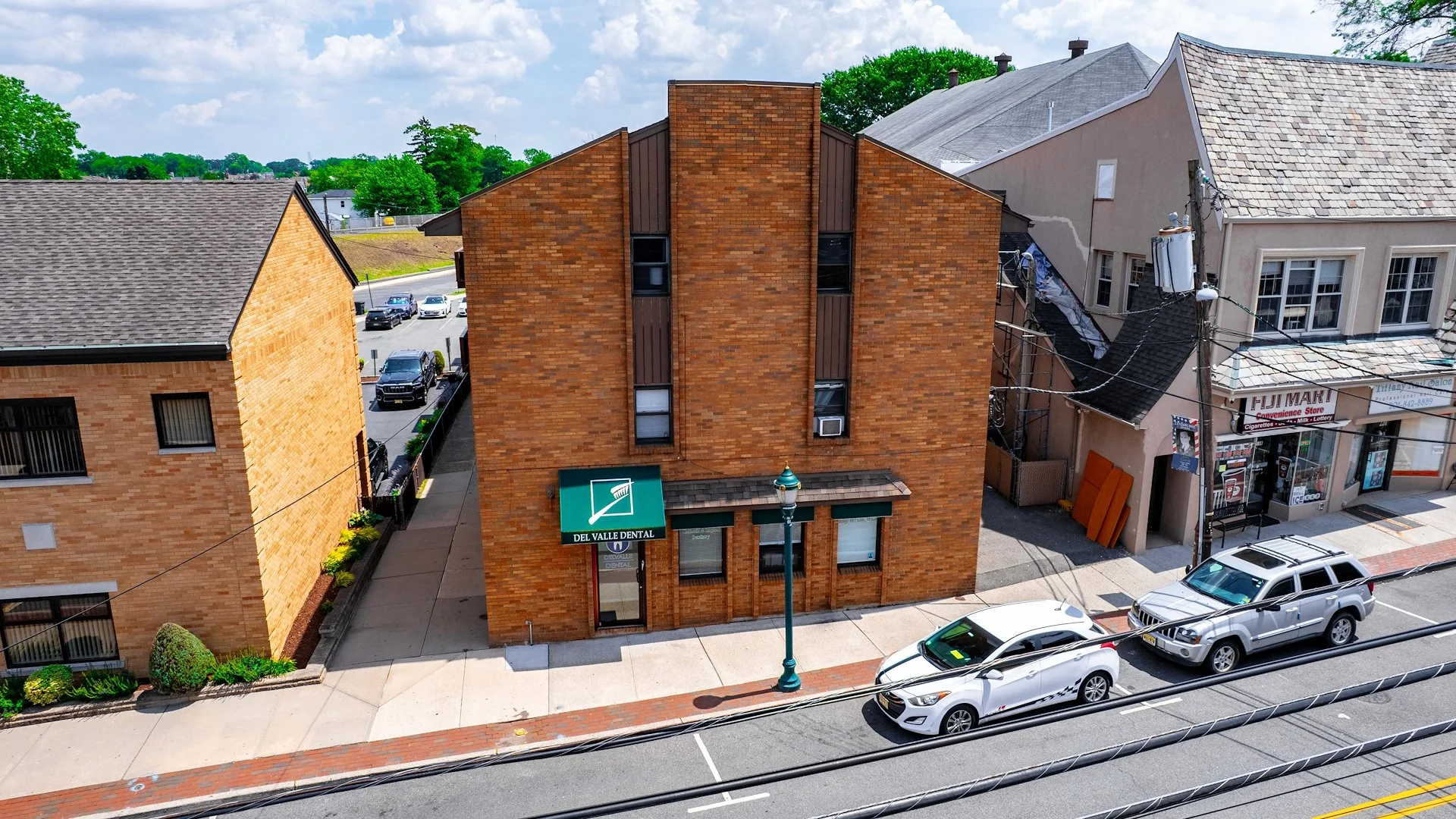 Bergen County 15-Unit Mixed-Use — Sale in Lyndhurst, NJ, photo 2 of 2