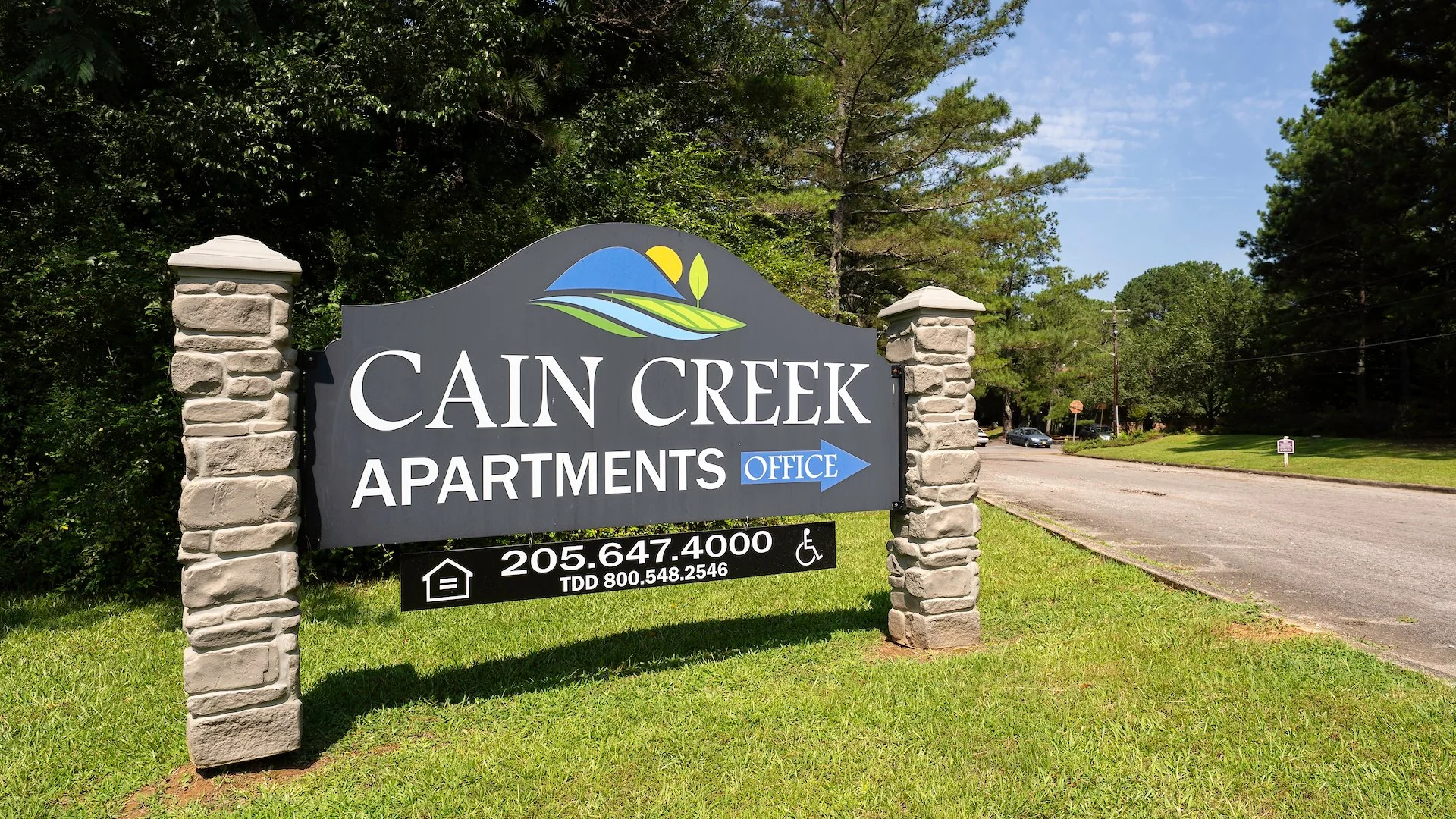 Cain Creek Apartments — Sale in Warrior, AL, photo 2 of 2