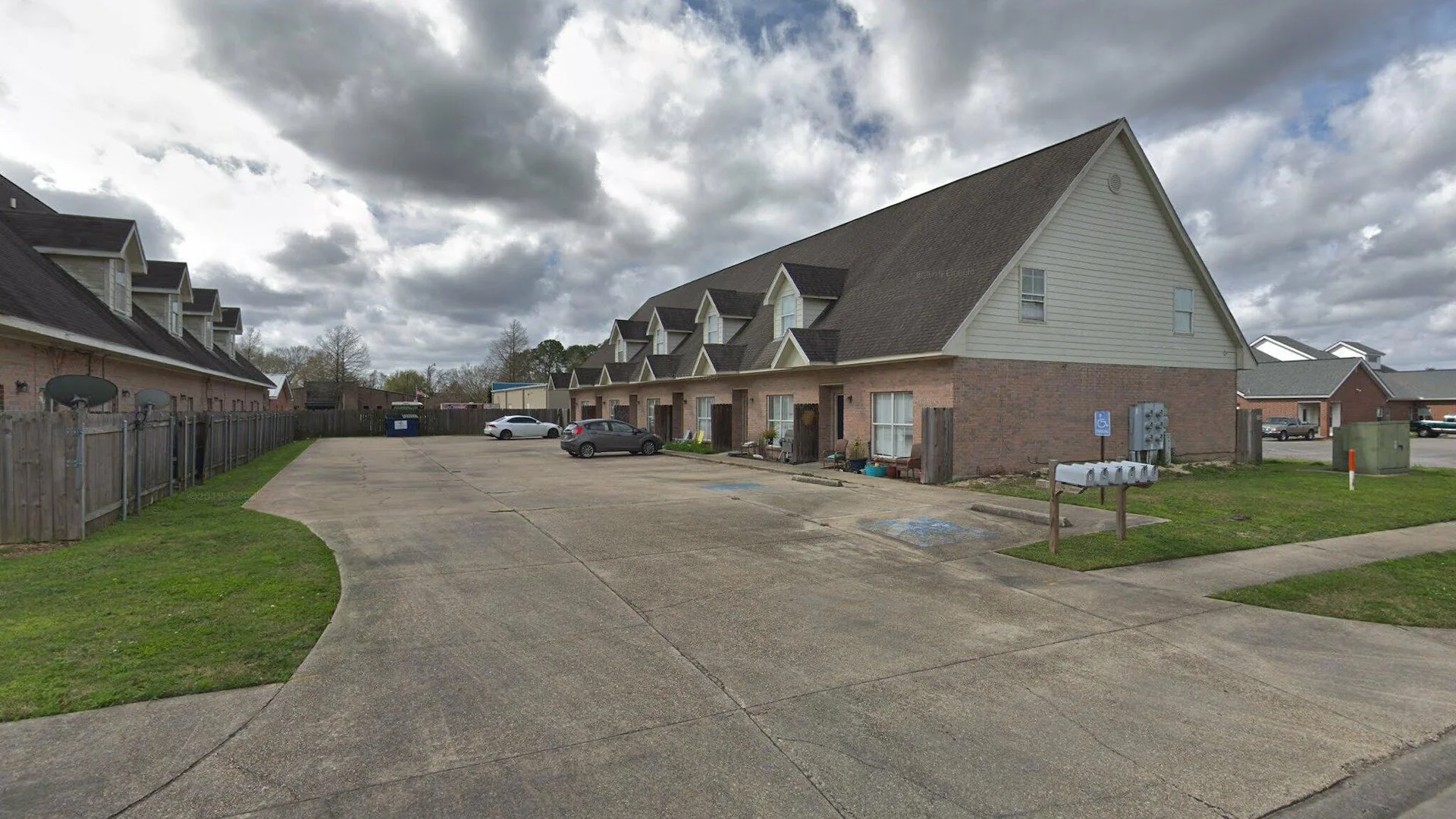 Lafayette Multifamily Portfolio — Sale in Lafayette, LA, photo 3 of 6