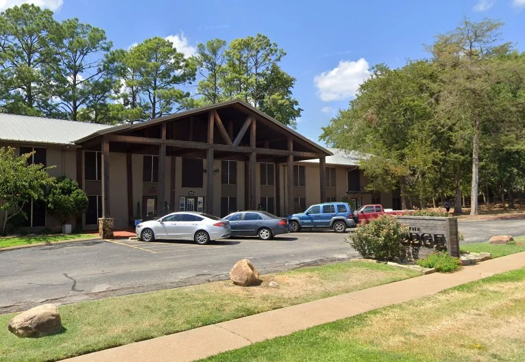 Lodge on Broadway — Sale in Tyler, TX, photo 1 of 2