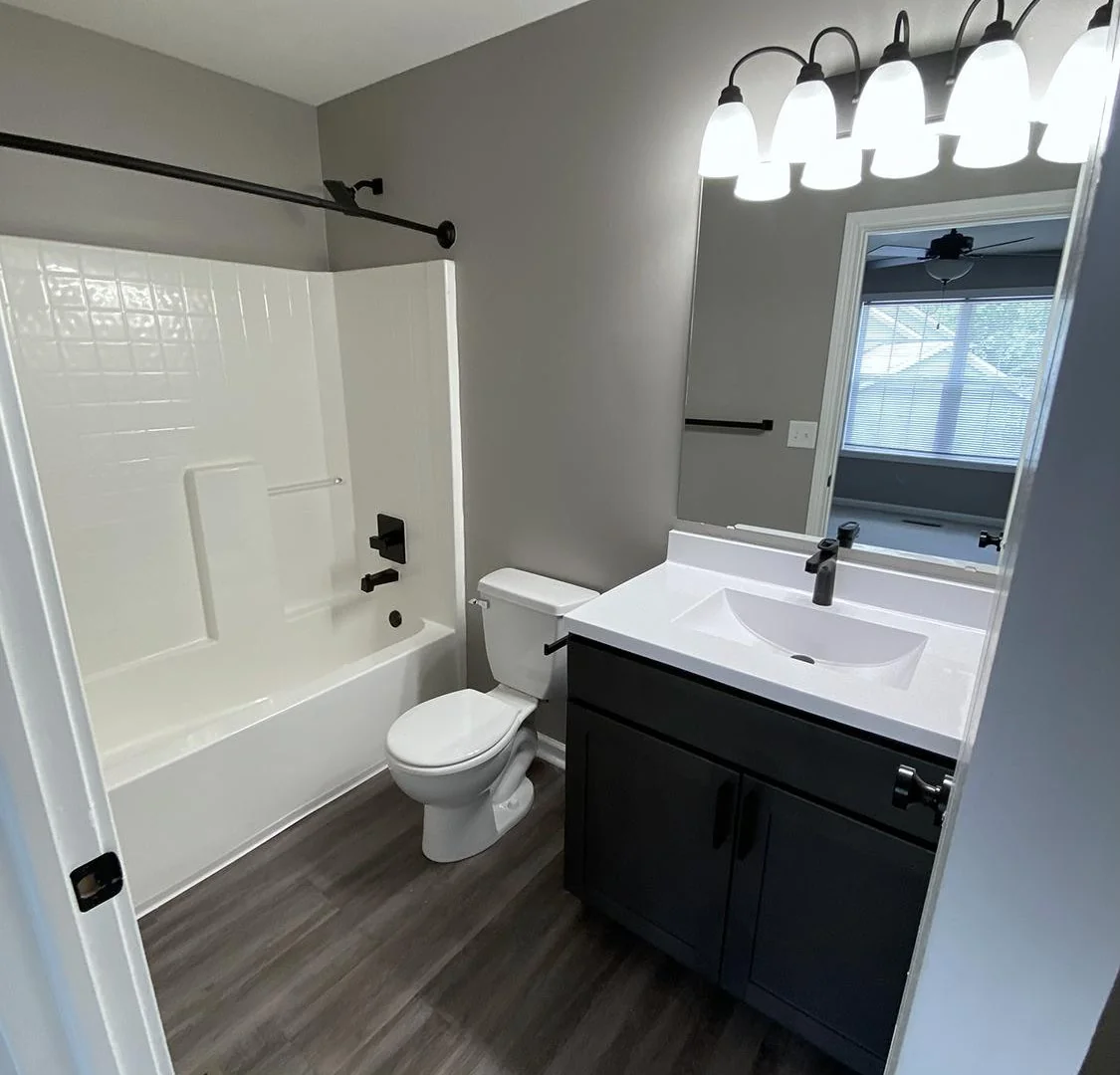 Coventry Park & Mansfield Village — Sale in Indianapolis, IN, photo 2 of 5