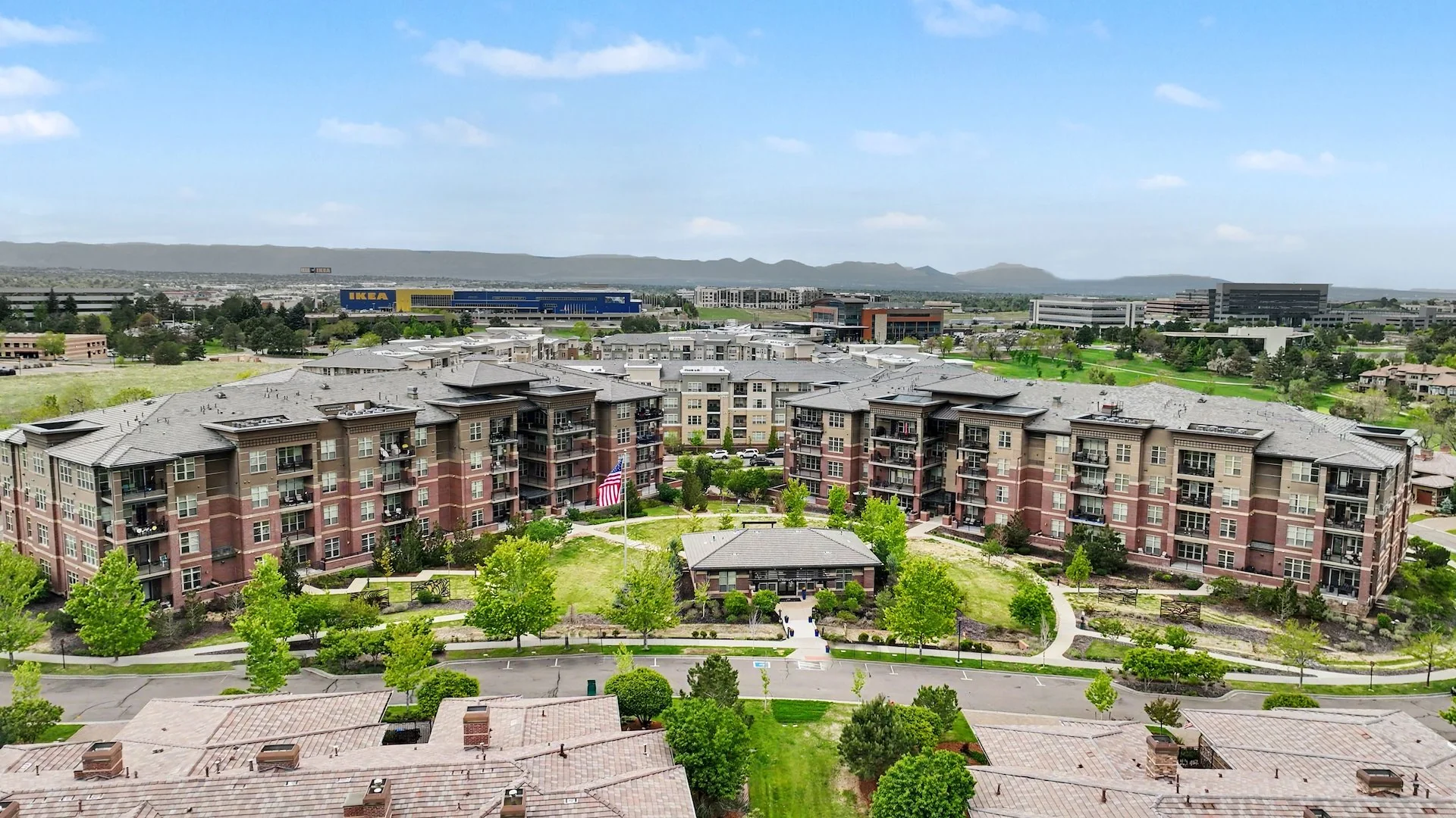 Amberley at Inverness — Sale in Englewood, CO, photo 1 of 8