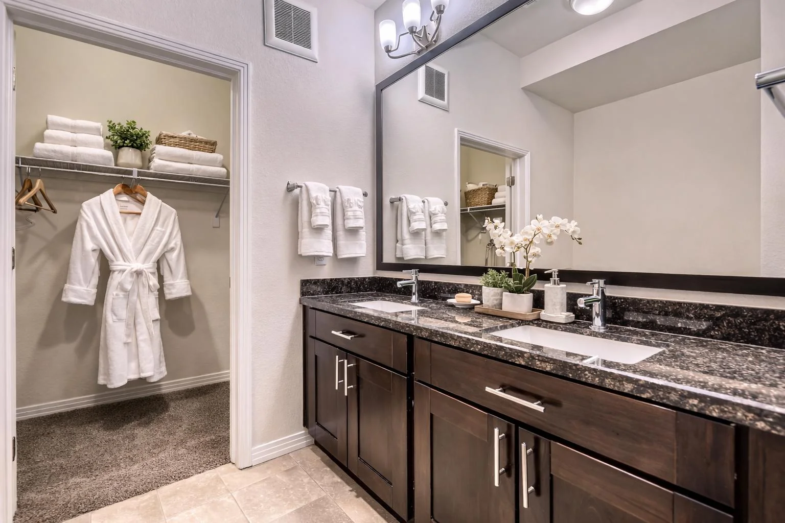 Amberley at Inverness — Sale in Englewood, CO, photo 8 of 8