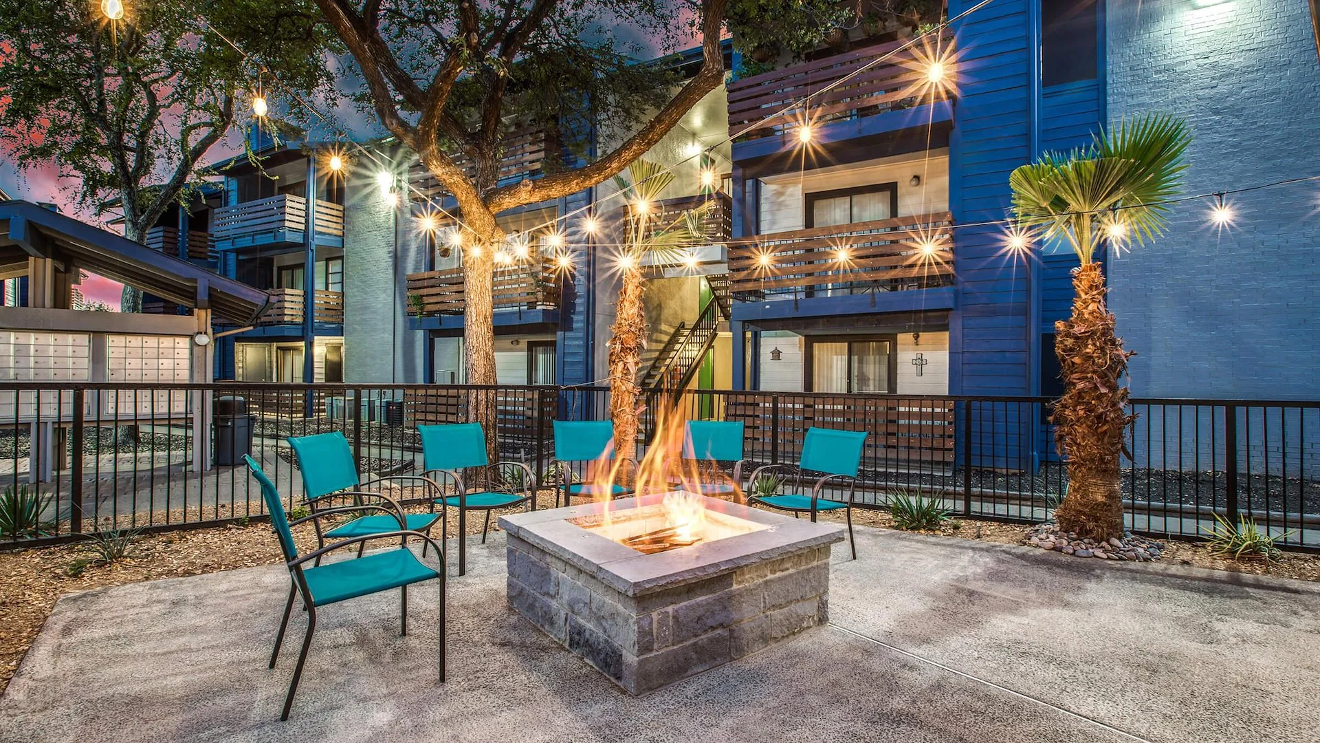 The Waverly — Sale in Dallas, TX, photo 2 of 2
