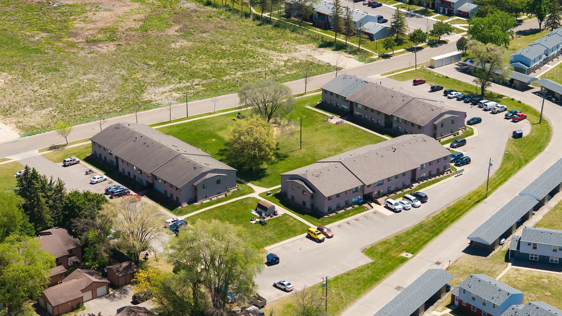Falcon Landing Apartments — Sale in Rochester, MN, photo 4 of 8
