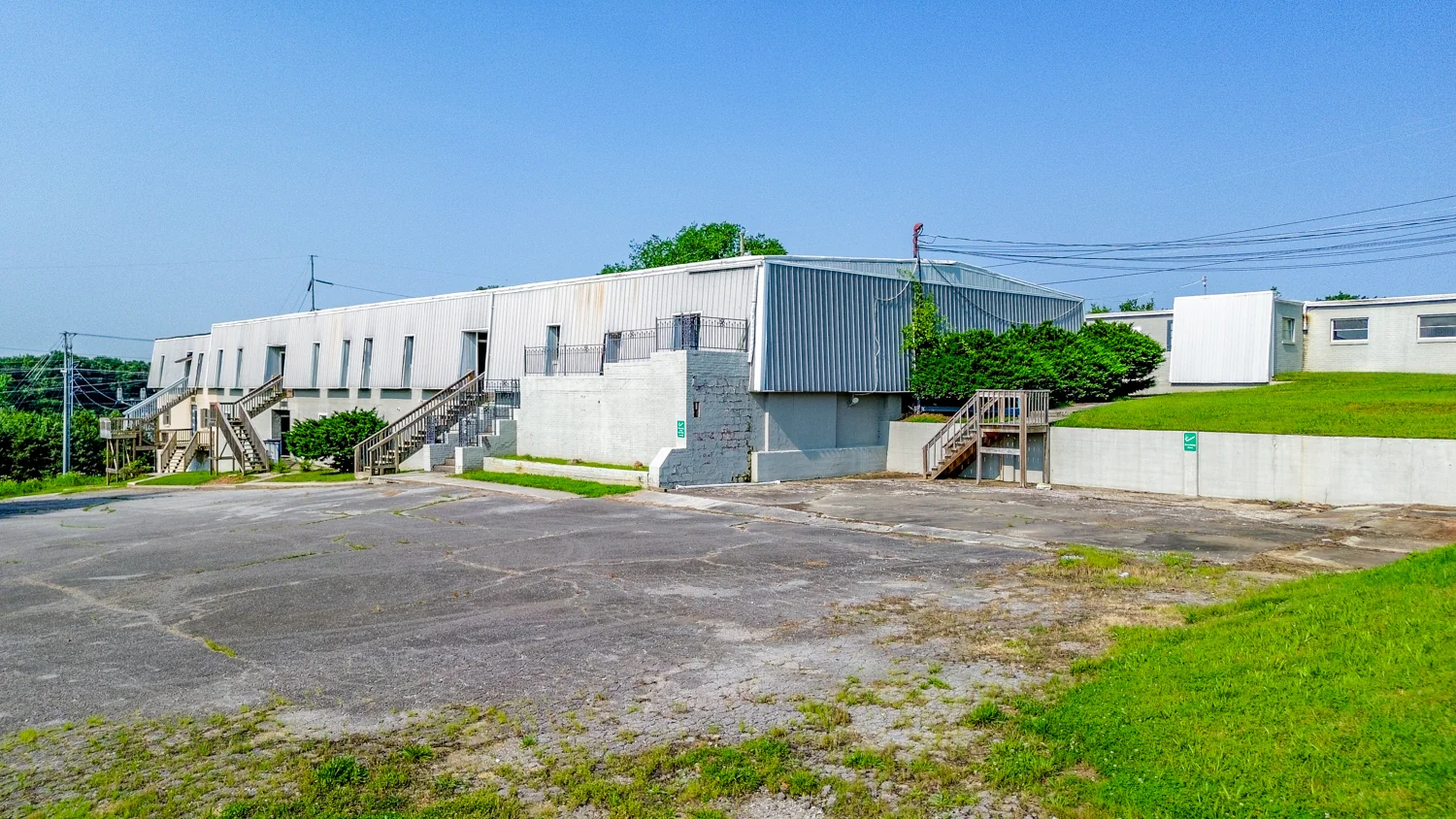 Fayetteville Flats — Sale in Fayetteville, TN, photo 1 of 4