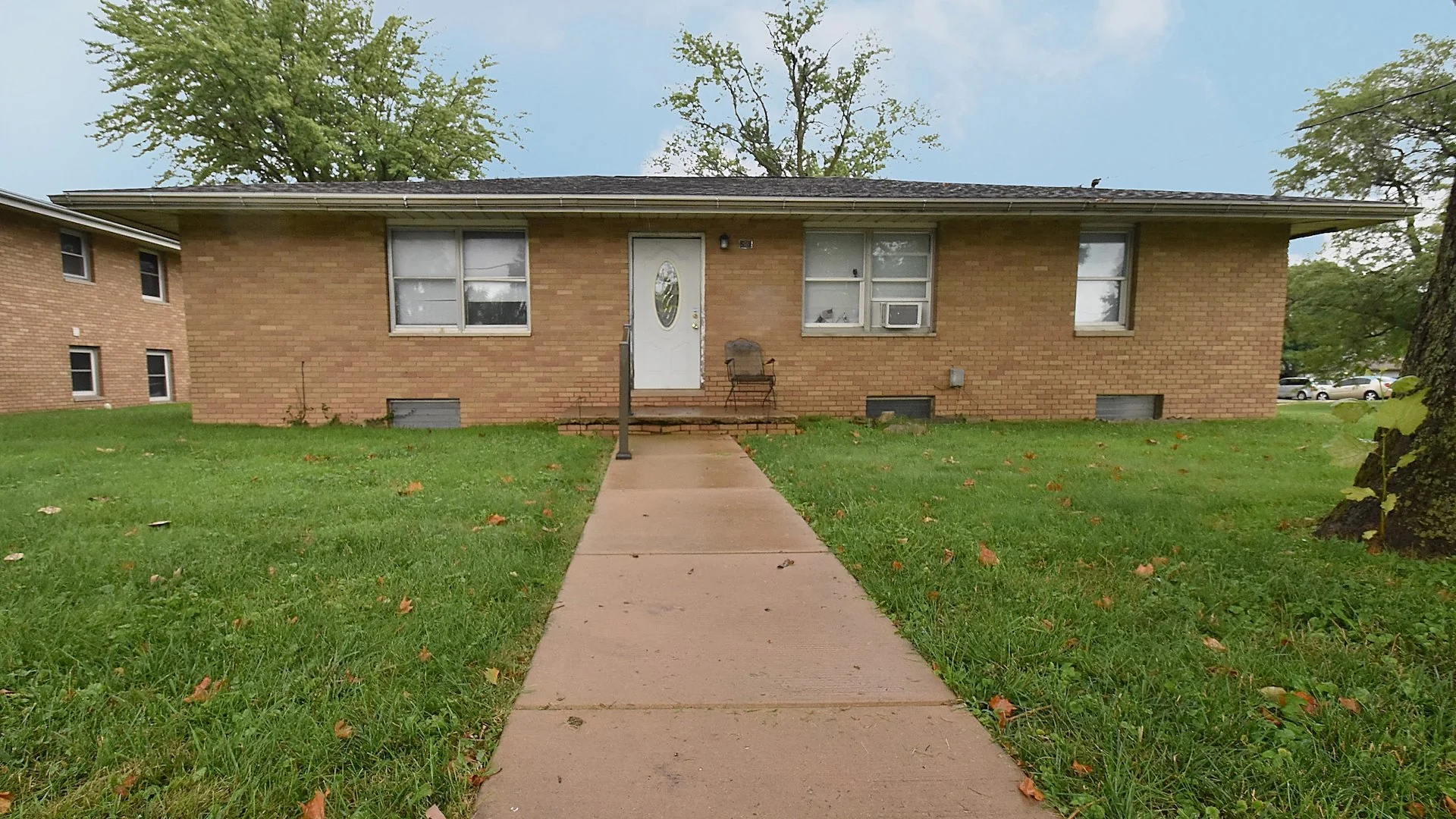 Metamora Apartments — Sale in Metamora, IL, photo 3 of 6