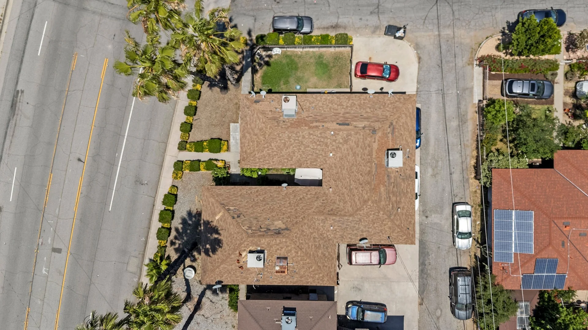 4485 N Sierra Way — Sale in San Bernardino, CA, photo 4 of 7