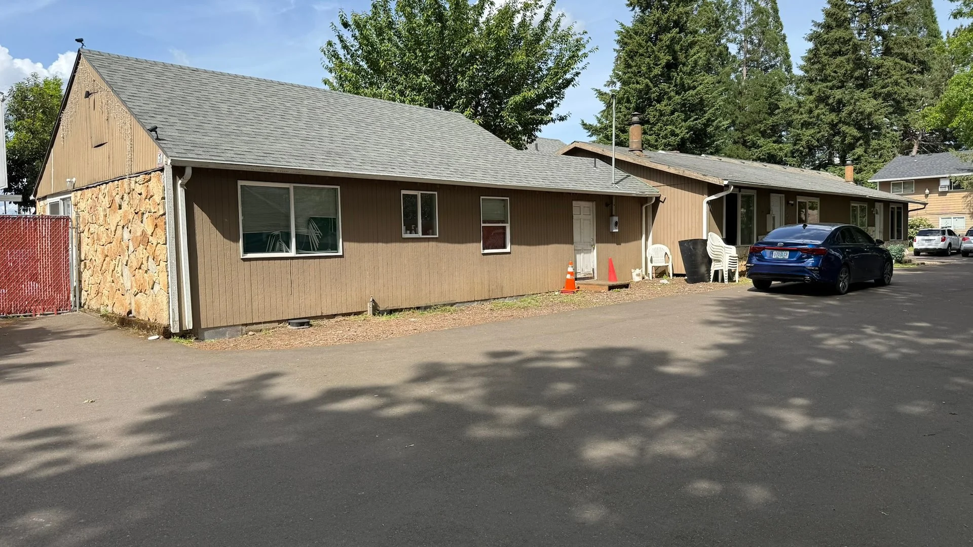Madrona Park — Sale in Portland, OR, photo 1 of 2
