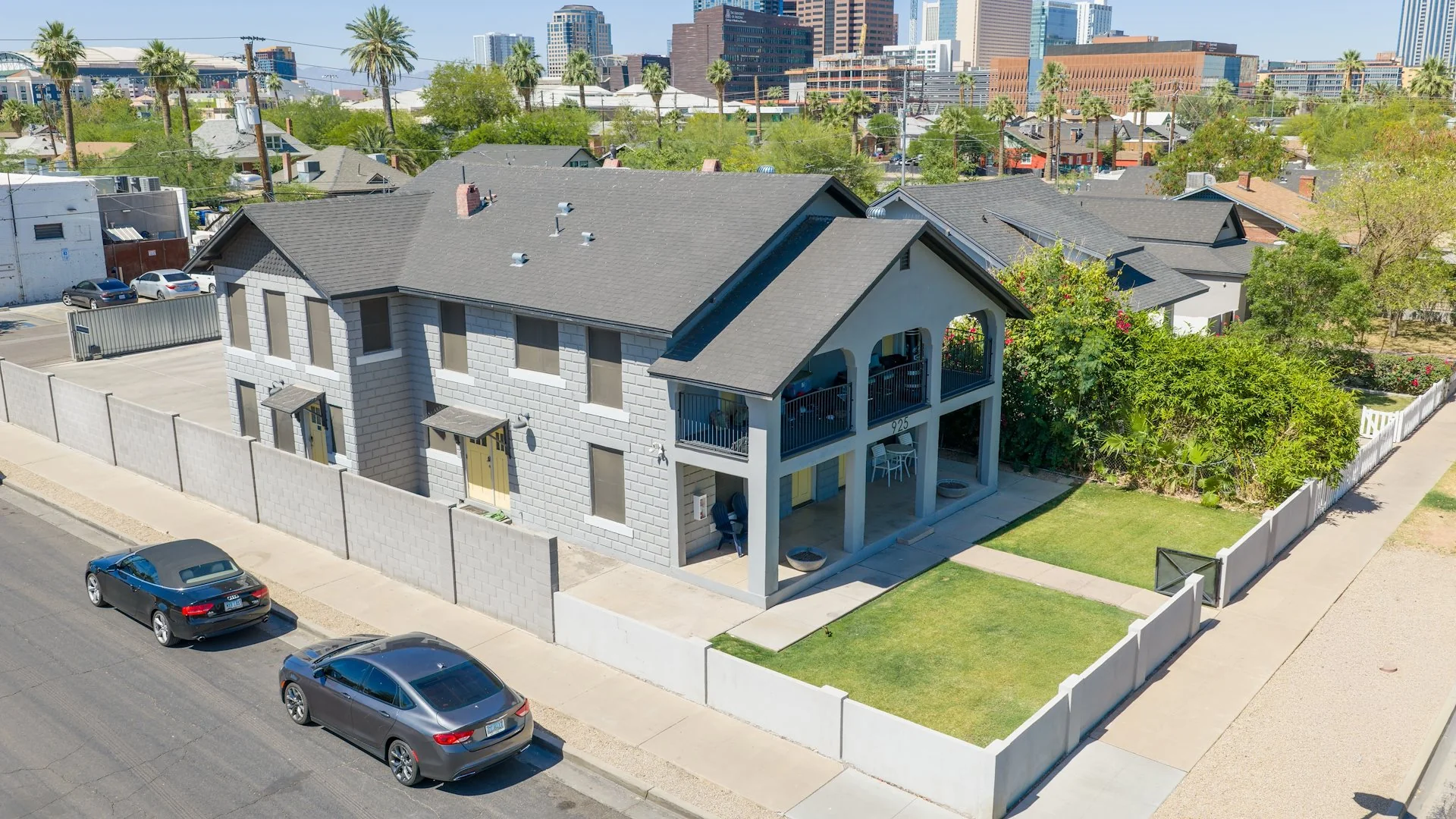 925 McKinley Apartments — Sale in Phoenix, AZ, photo 1 of 2