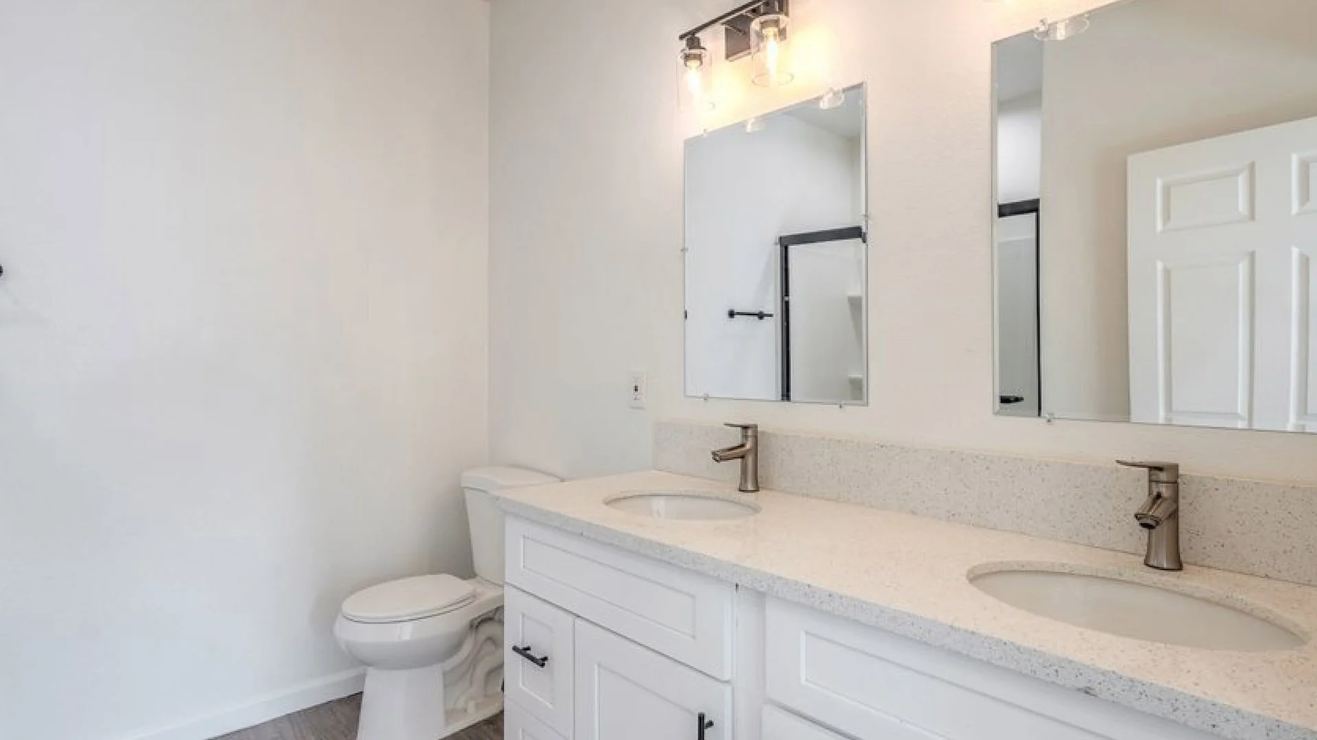 Crown Portfolio - 251 S Texas Ave — Sale in Henderson, NV, photo 7 of 8