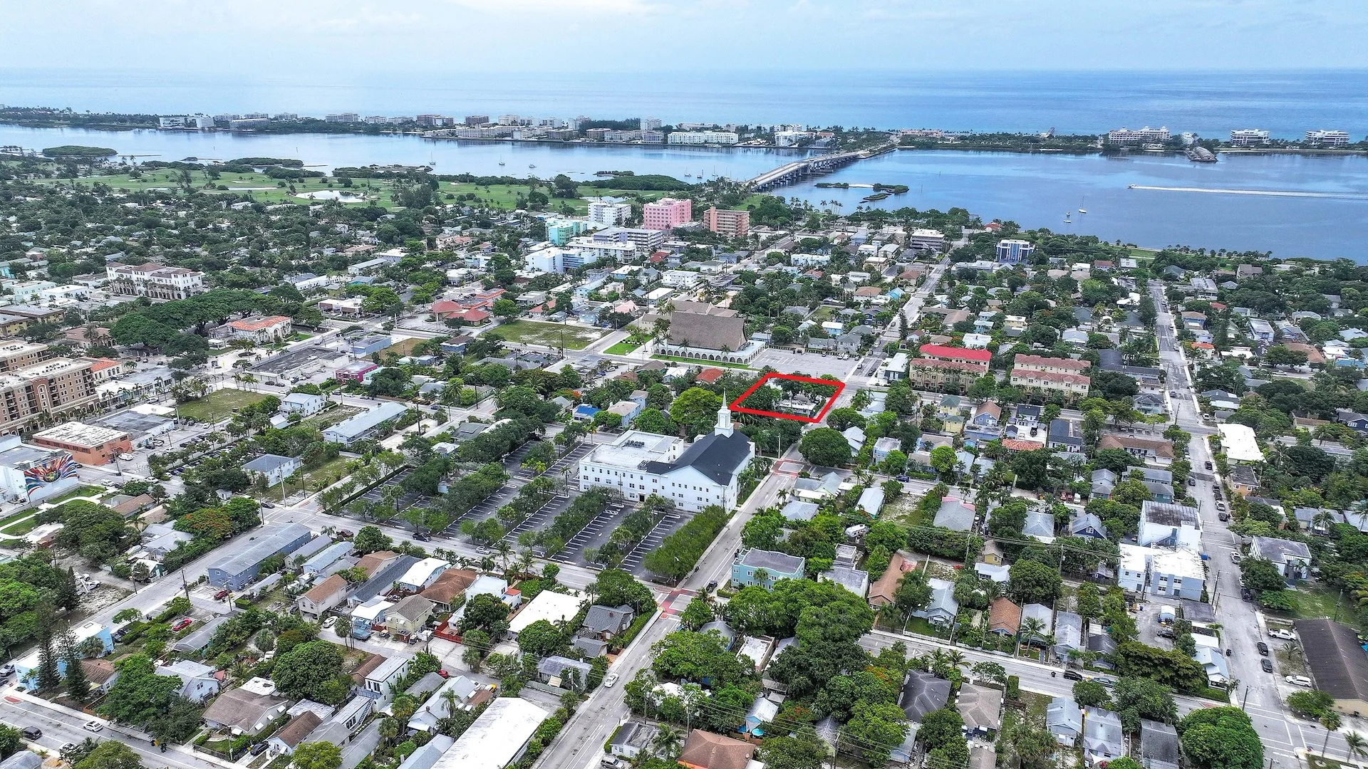 Federal Flats — Sale in Lake Worth Beach, FL, photo 2 of 2