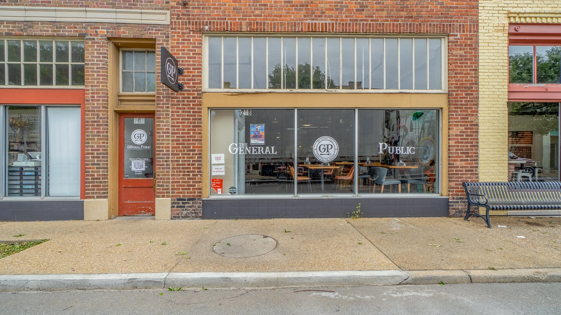 200-208 E Washington Street — Sale in Suffolk, VA, photo 1 of 6