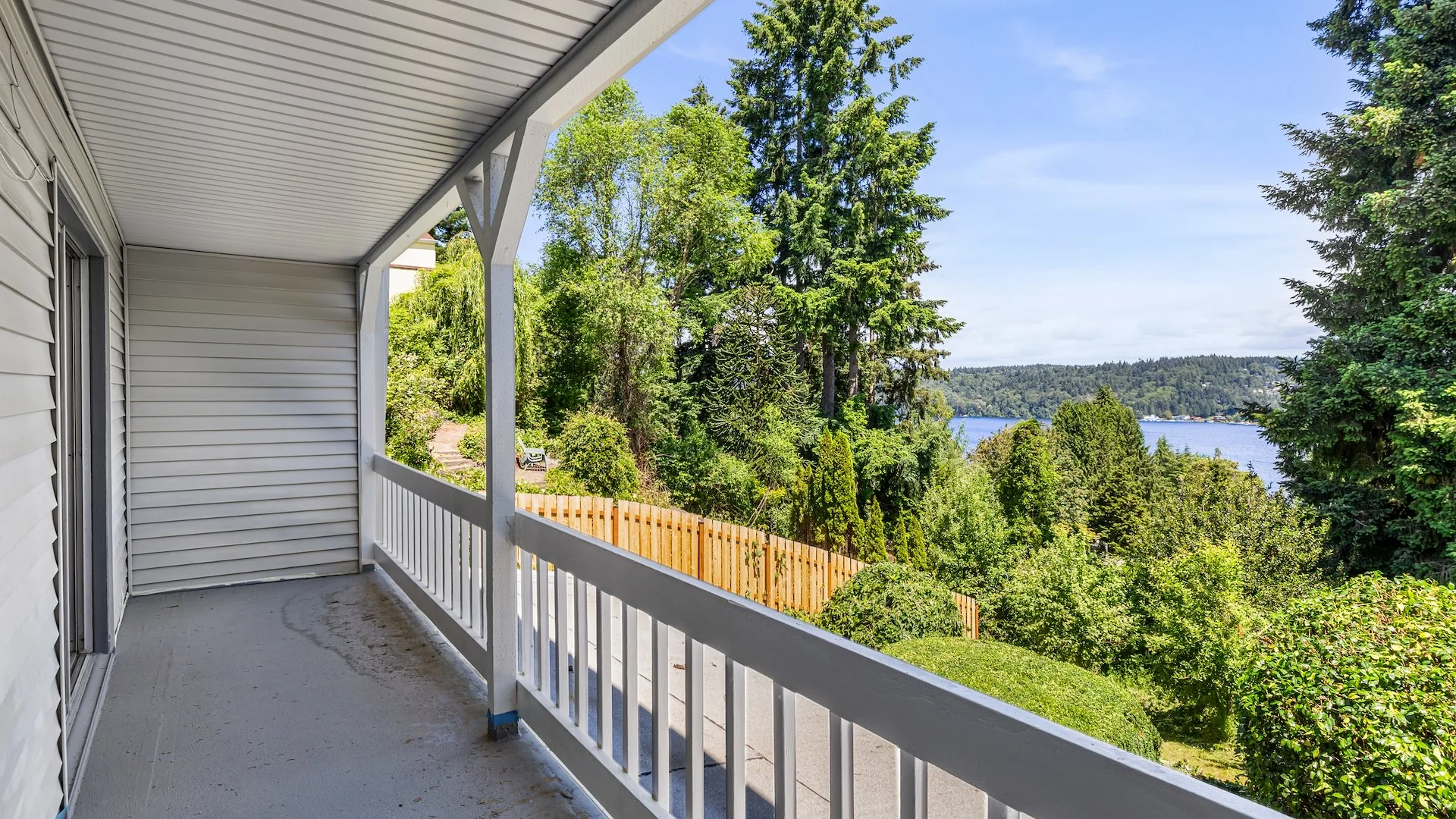 Sandpoint Way Apartments — Sale in Seattle, WA, photo 8 of 8