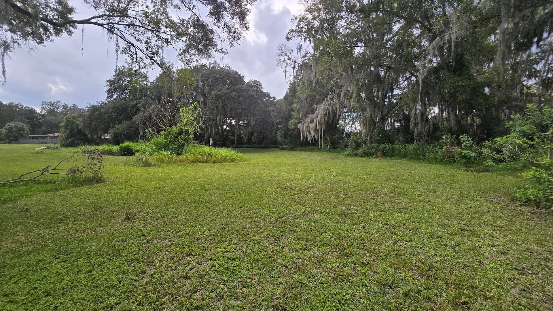 6214 E Sligh Ave — Sale in Tampa, FL, photo 7 of 8