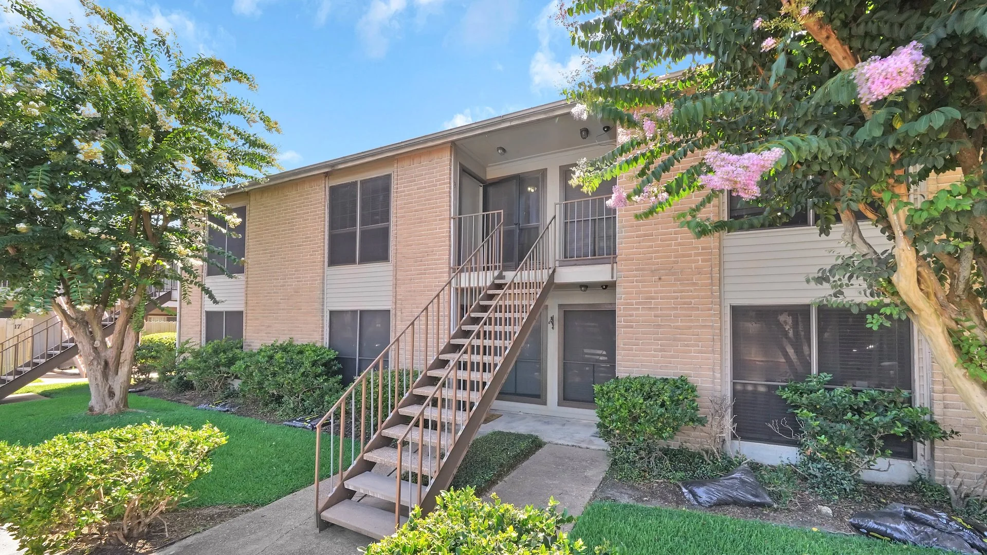 3002 Pasadena Blvd — Sale in Pasadena, TX, photo 1 of 3