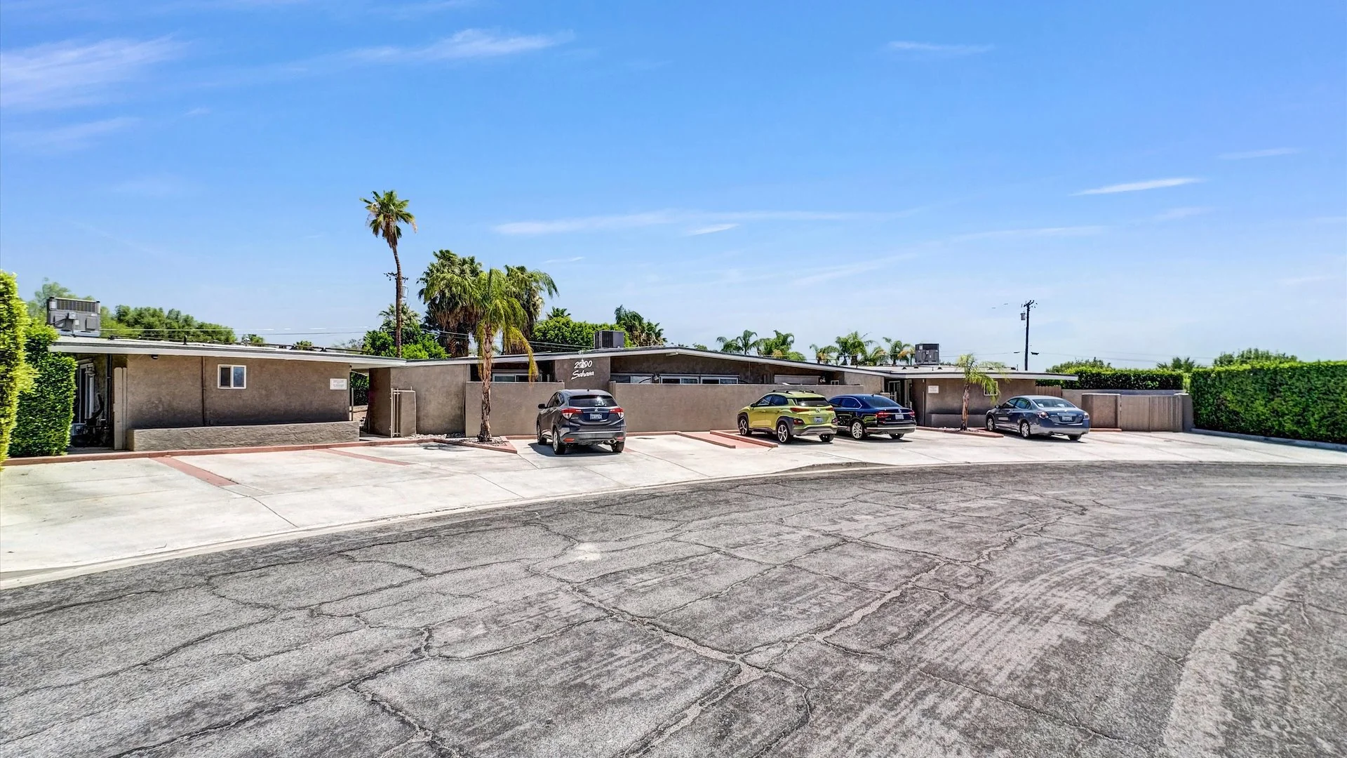 2200 E Sahara Rd — Sale in Palm Springs, CA, photo 4 of 8