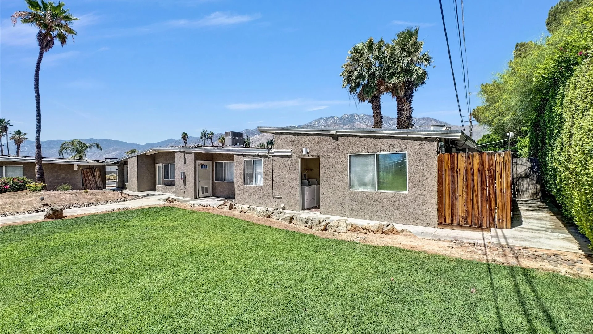 2200 E Sahara Rd — Sale in Palm Springs, CA, photo 6 of 8