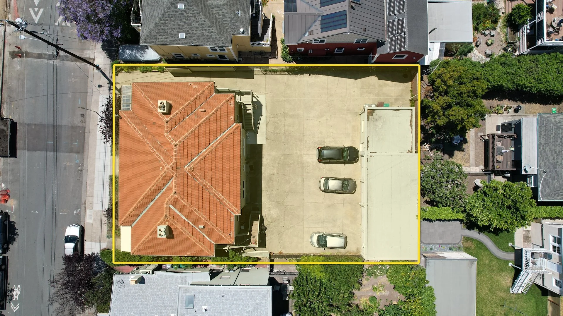 476 42nd Street — Sale in Oakland, CA, photo 2 of 2