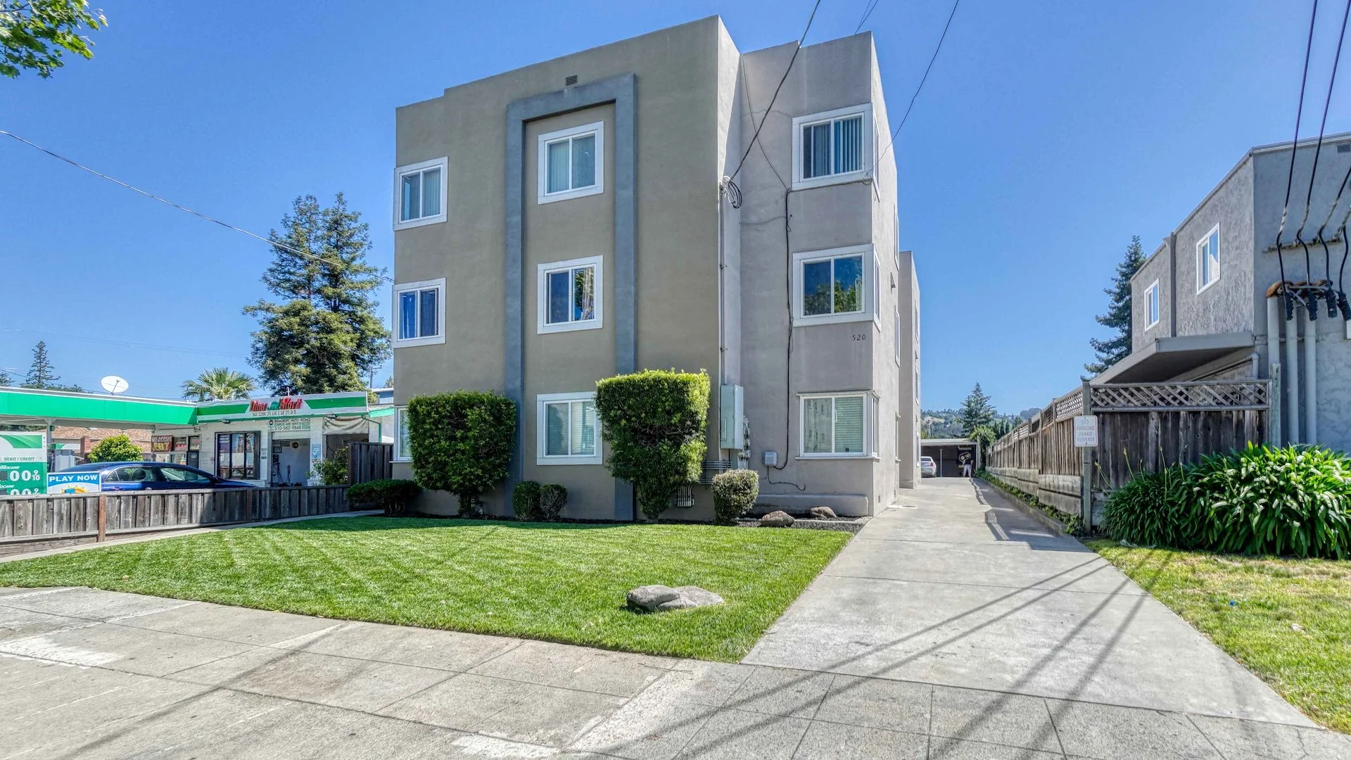 520 Bancroft — Sale in San Leandro, CA, photo 3 of 6