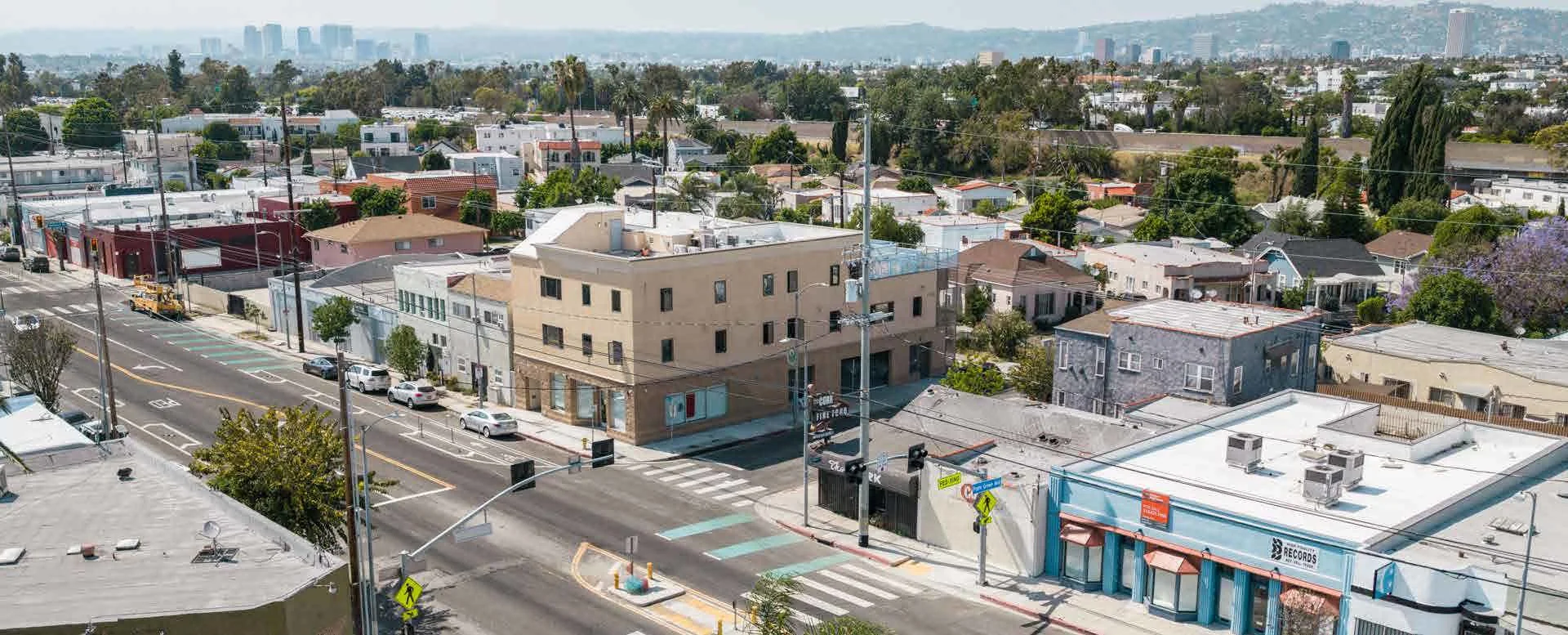4771 W Adams Blvd — Sale in Los Angeles, CA, photo 3 of 5