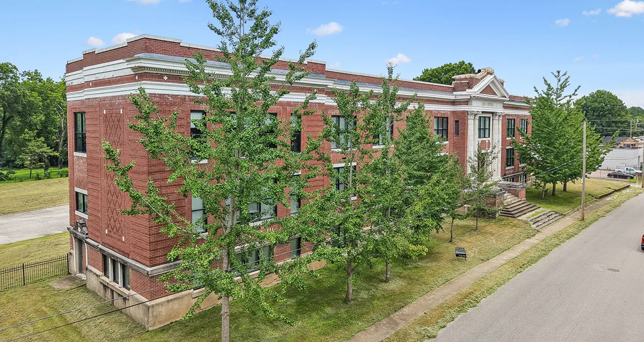 Deaderick Lofts — Sale in Jackson, TN, photo 3 of 5