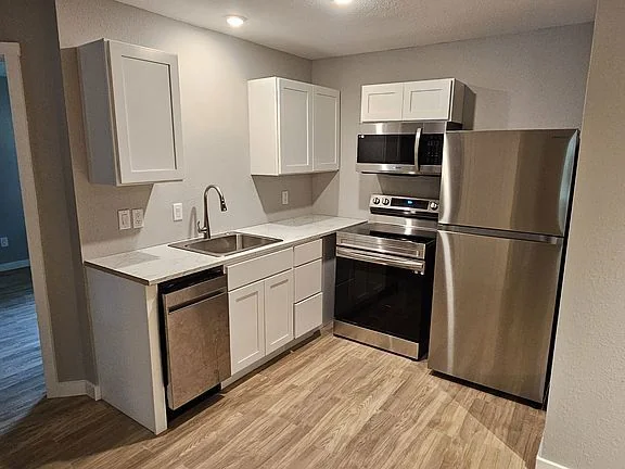 Multifamily Redevelopment Opportunity — Sale in Natchitoches, LA, photo 3 of 8