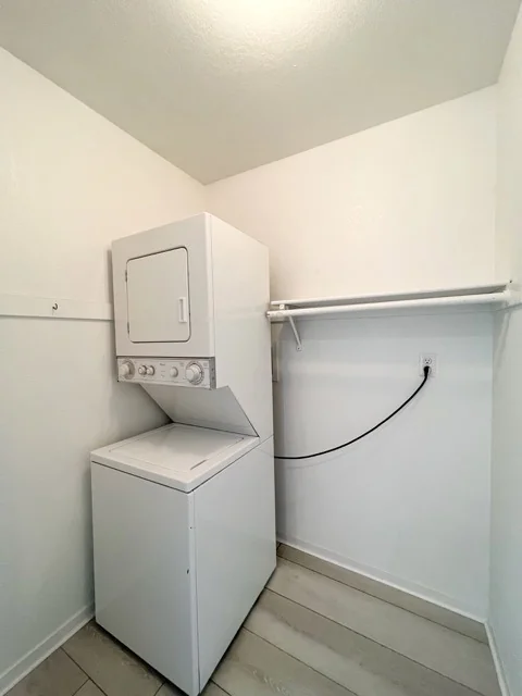 521 Sinclair — Sale in Reno, NV, photo 4 of 6