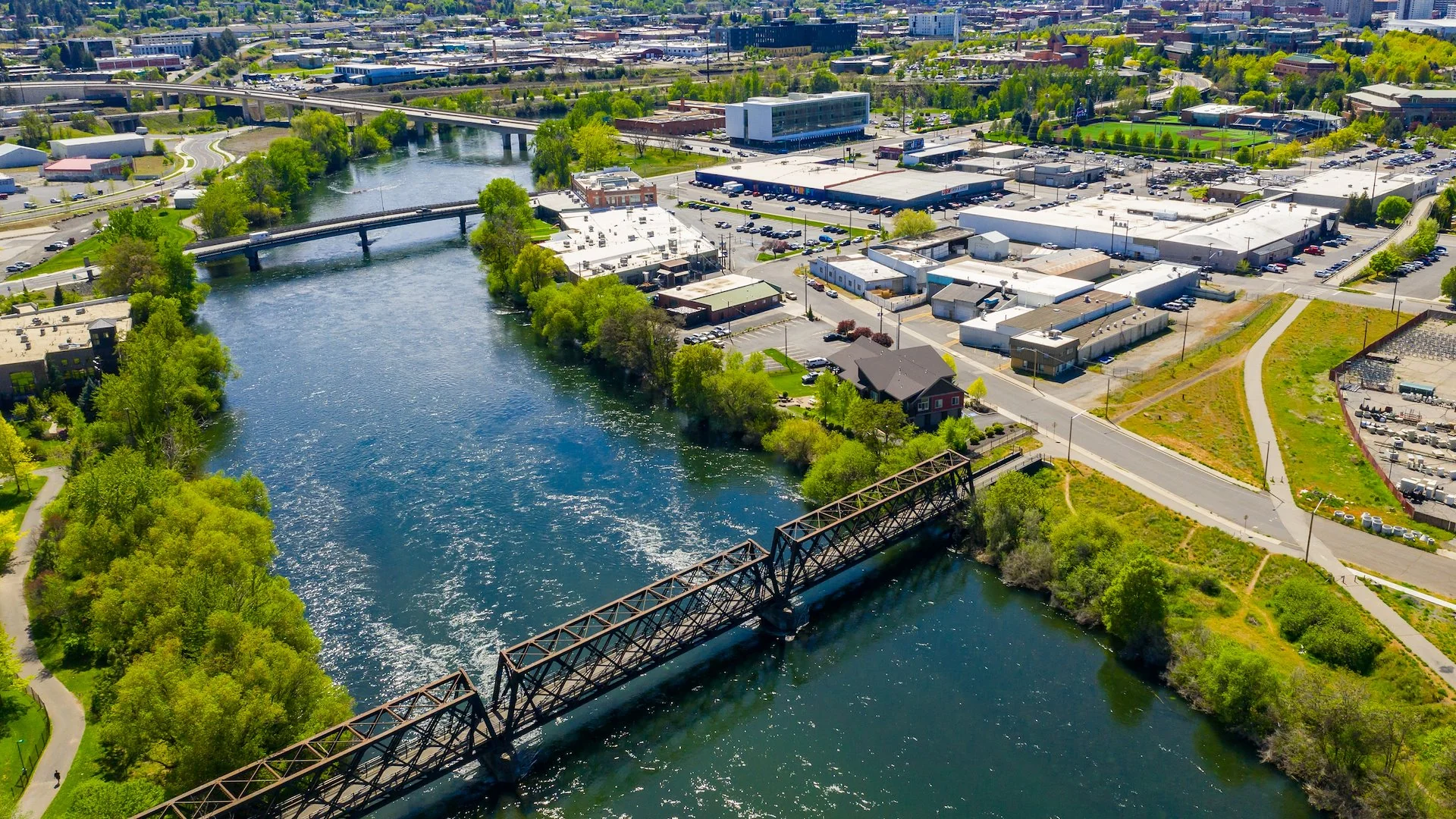 Iron Bridge Apartments — Sale in Spokane, WA, photo 2 of 3