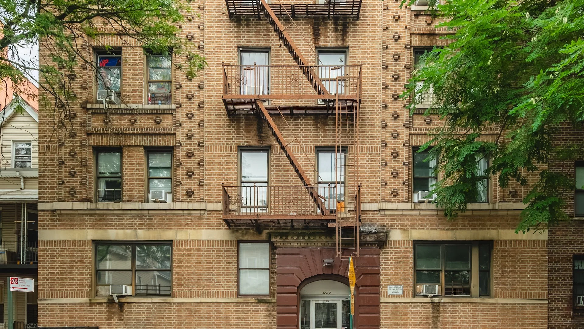 3207 Hull Avenue — Sale in Bronx, NY, photo 3 of 3