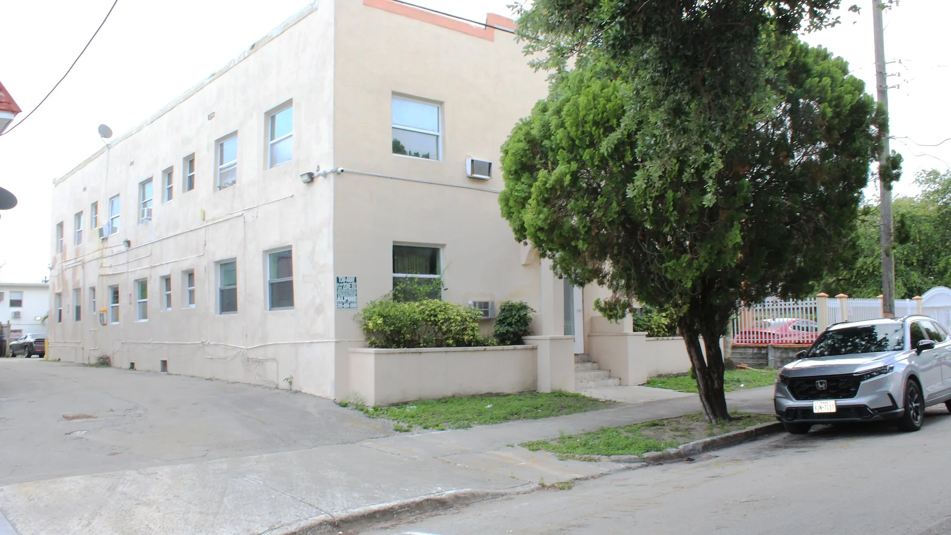 1628 SW 3rd St — Sale in Miami, FL, photo 1 of 3
