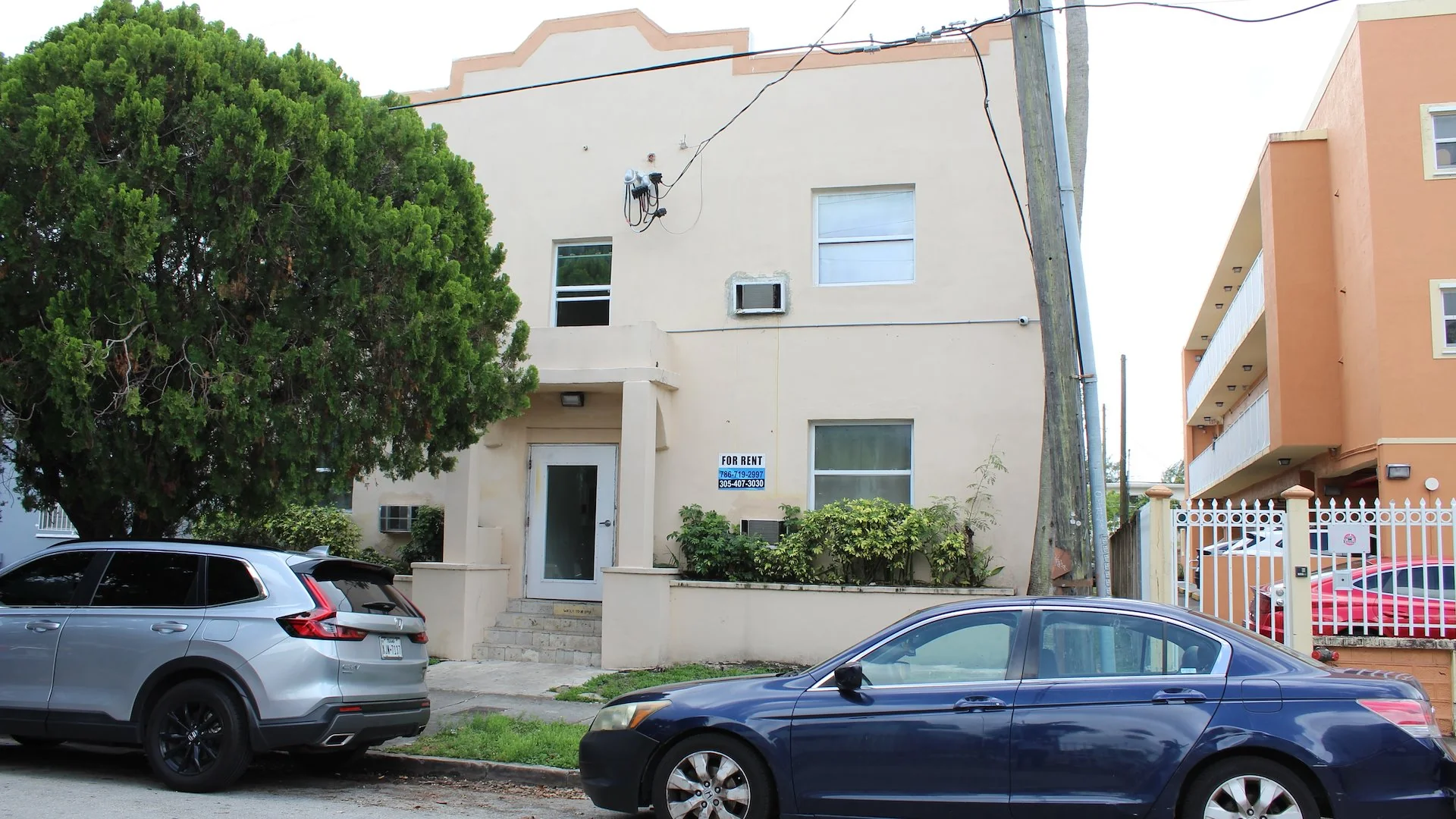 1628 SW 3rd St — Sale in Miami, FL, photo 3 of 3