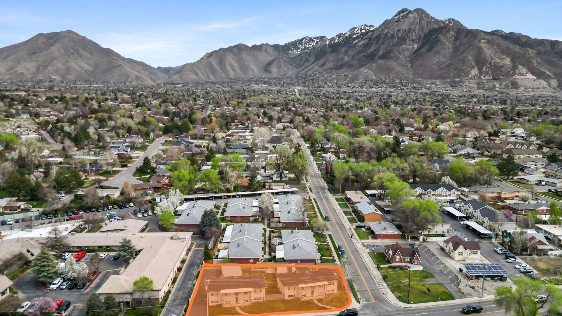 4345 & 4347 S Highland Dr — Sale in Holladay, UT, photo 3 of 3