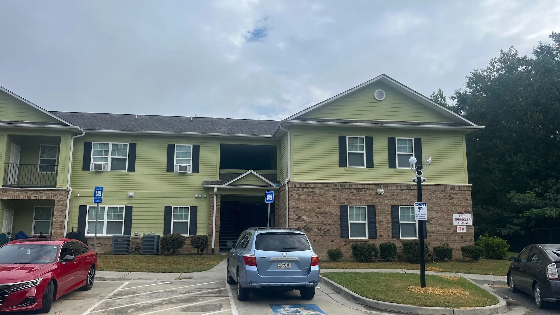 Rollingwood Place Apartments — Sale in Thomson, GA, photo 2 of 5