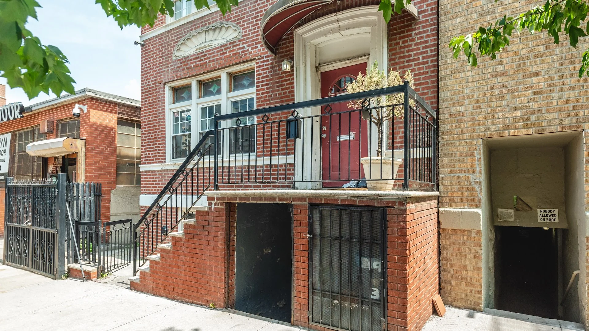 195 30th Street — Sale in New York, NY, photo 3 of 3