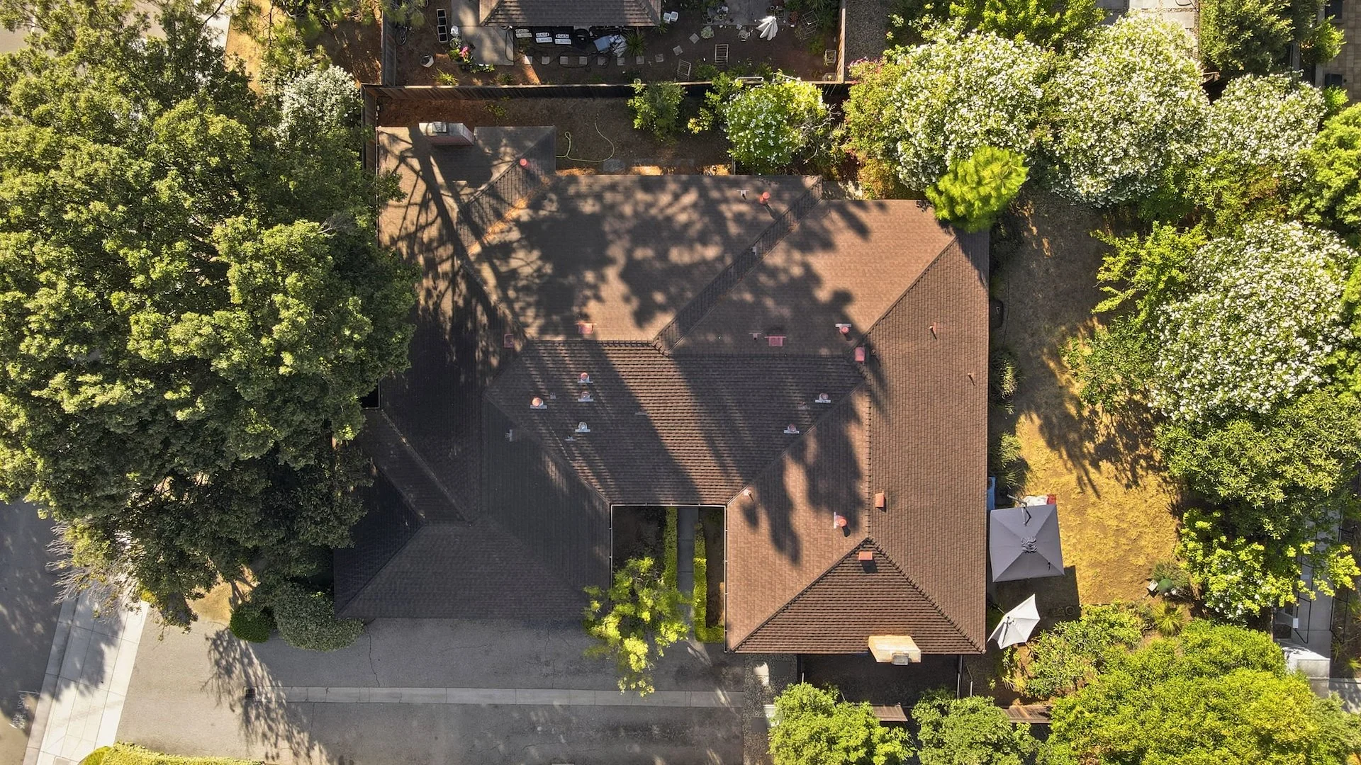 941-943 Miramonte Ave — Sale in Mountain View, CA, photo 4 of 5