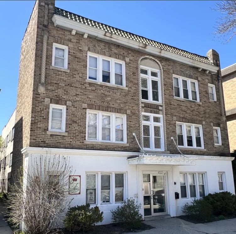 1315 N. Cass Street — Sale in Milwaukee, WI, photo 1 of 3
