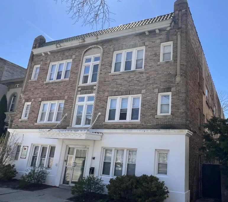 1315 N. Cass Street — Sale in Milwaukee, WI, photo 2 of 3