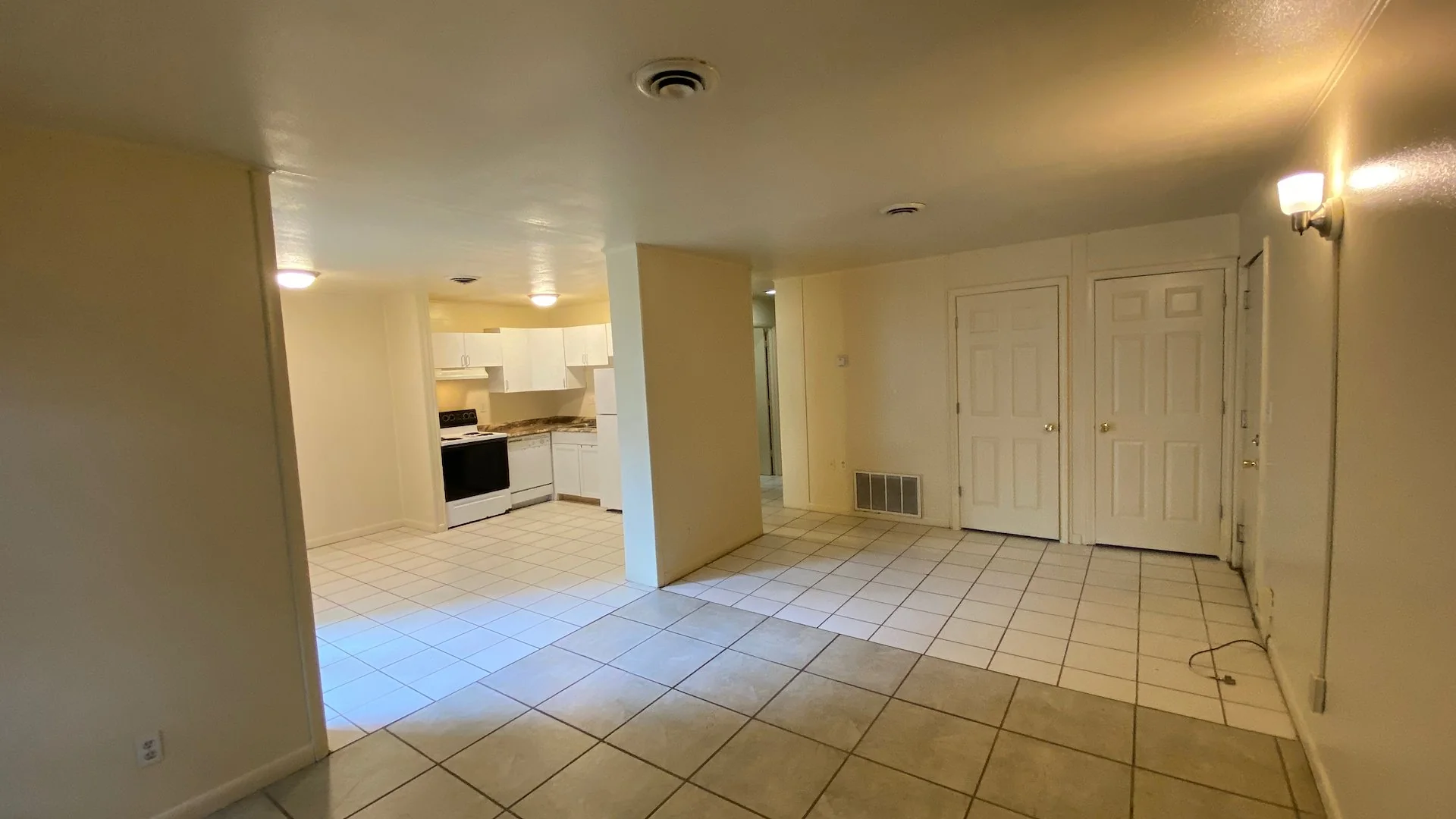 Minerva Court Condominiums — Sale in Louisville, KY, photo 6 of 8