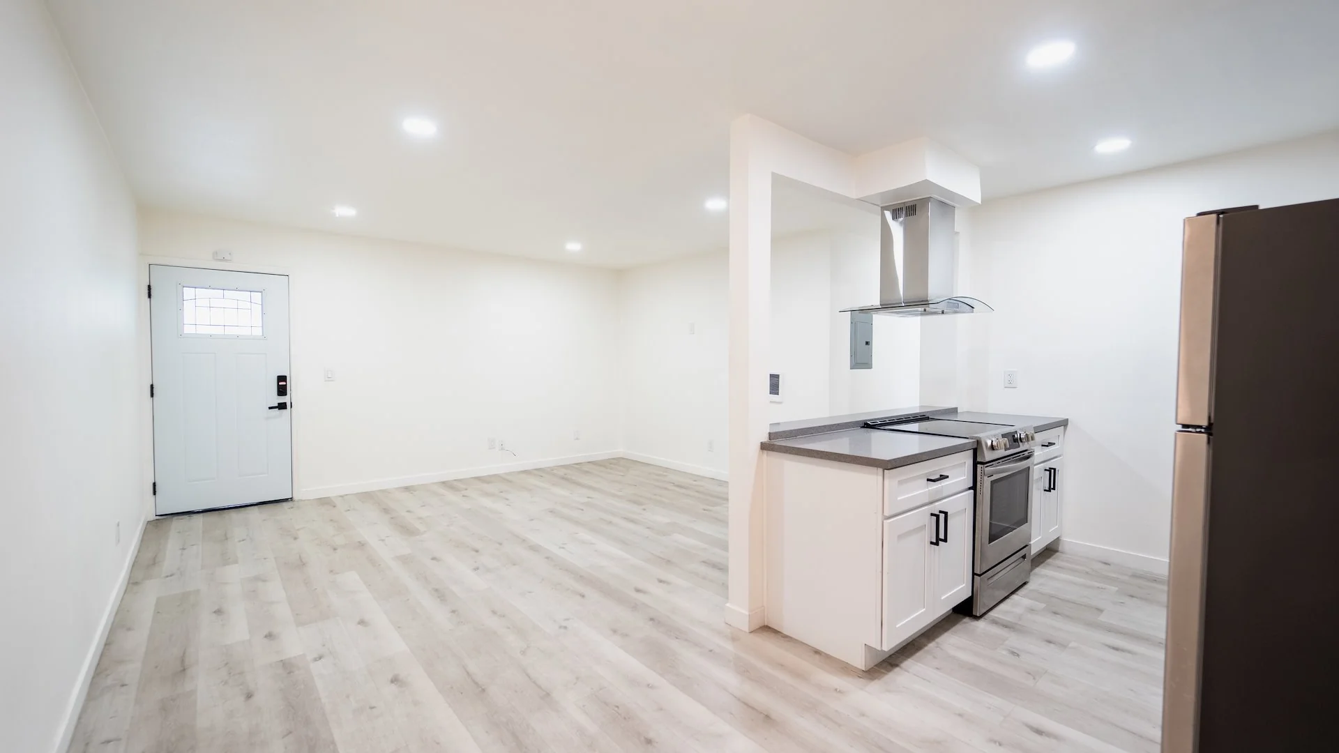 4168 32nd St — Sale in San Diego, CA, photo 7 of 8