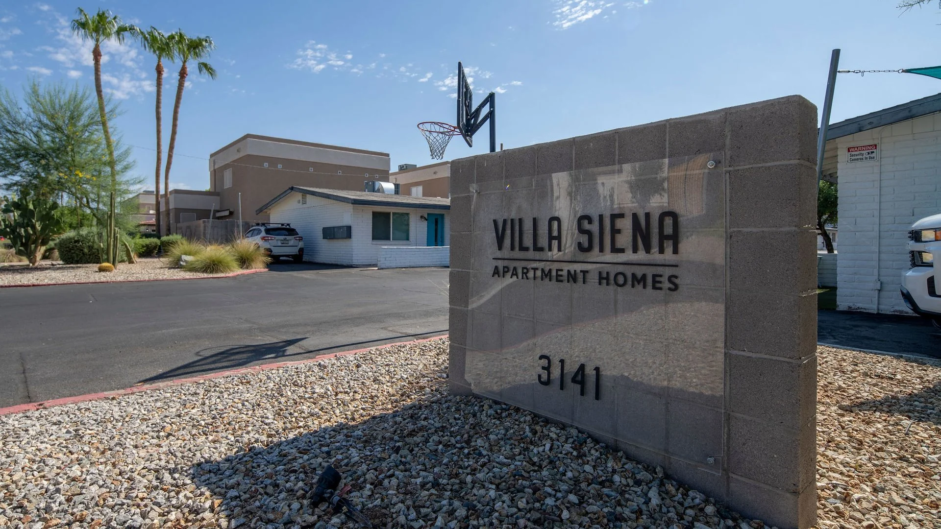 Villa Siena — Sale in Phoenix, AZ, photo 2 of 7