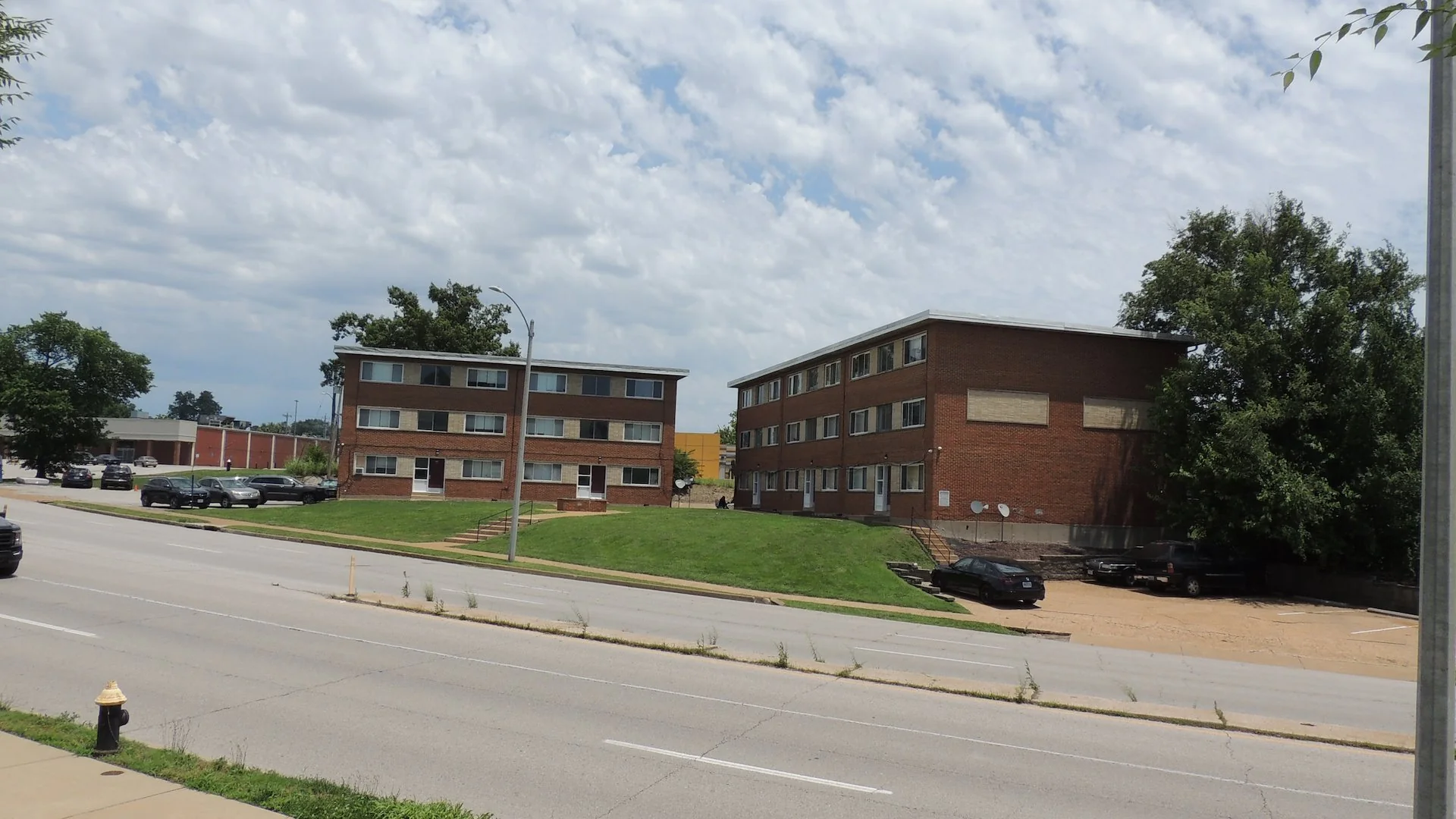 Linden Apartments — Sale in St. Louis, MO, photo 3 of 3