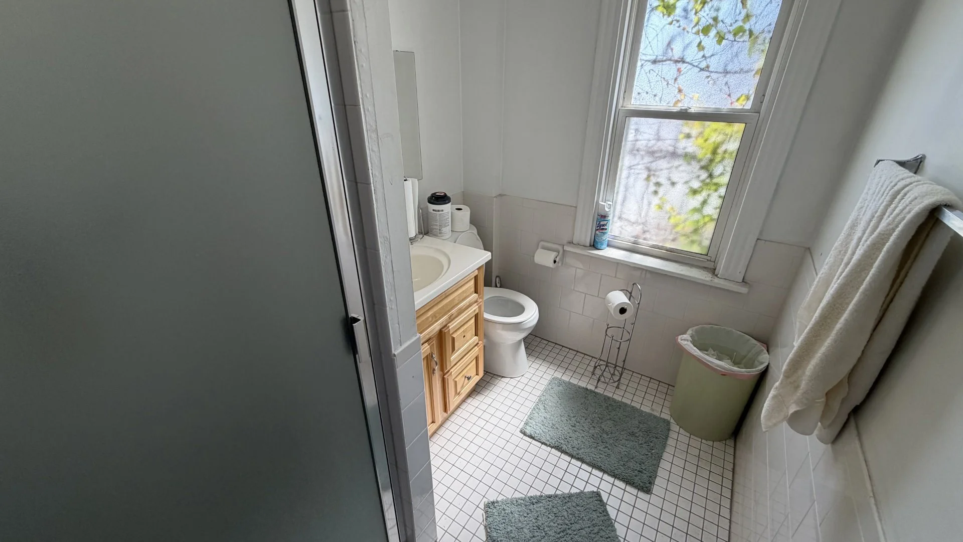 2743 North Western Ave — Sale in Chicago, IL, photo 4 of 5
