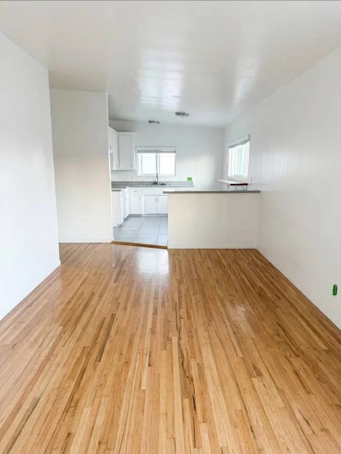 1833 19th St — Sale in Santa Monica, CA, photo 2 of 5