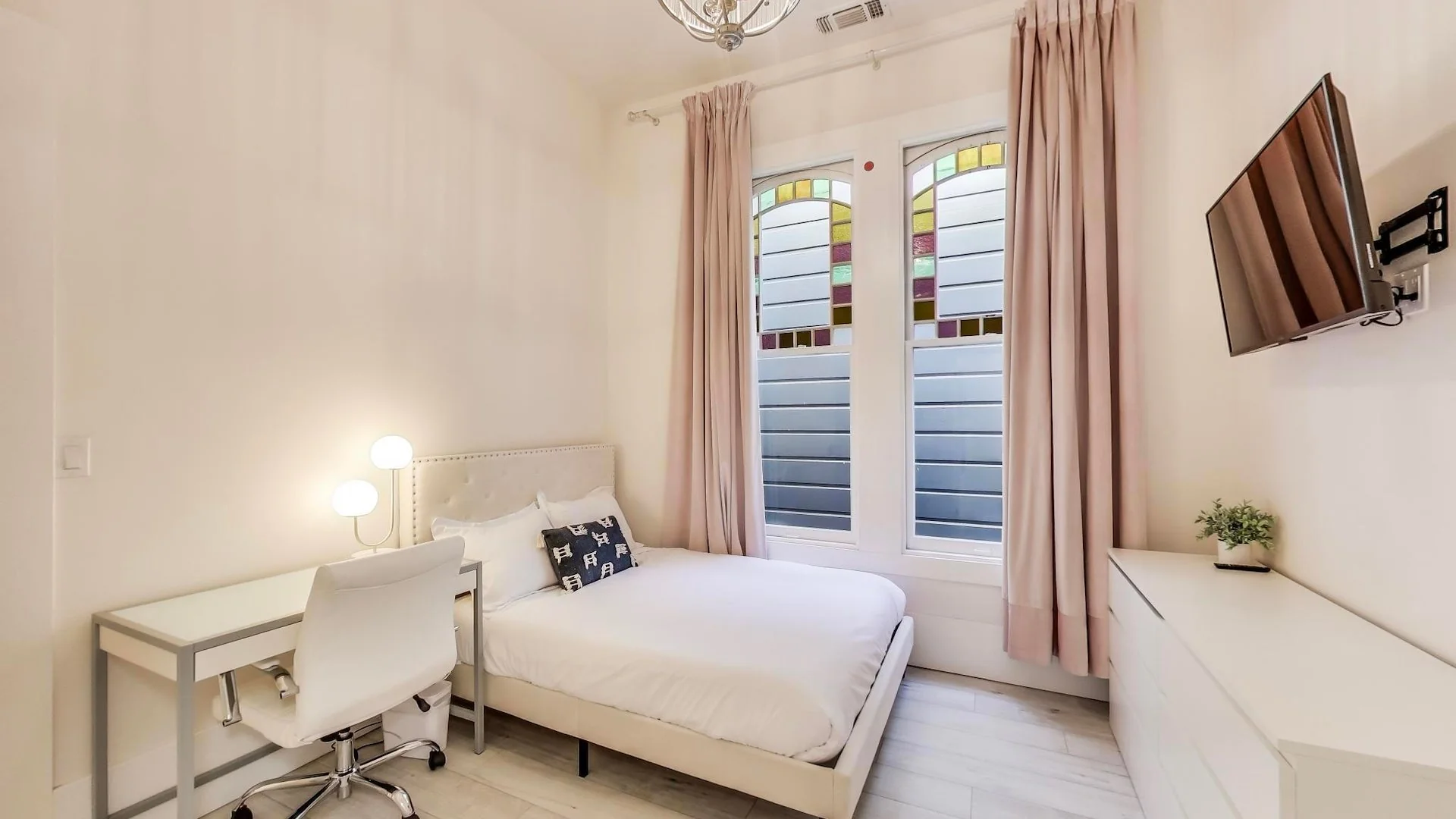 751 Capp Street — Sale in San Francisco, CA, photo 4 of 5