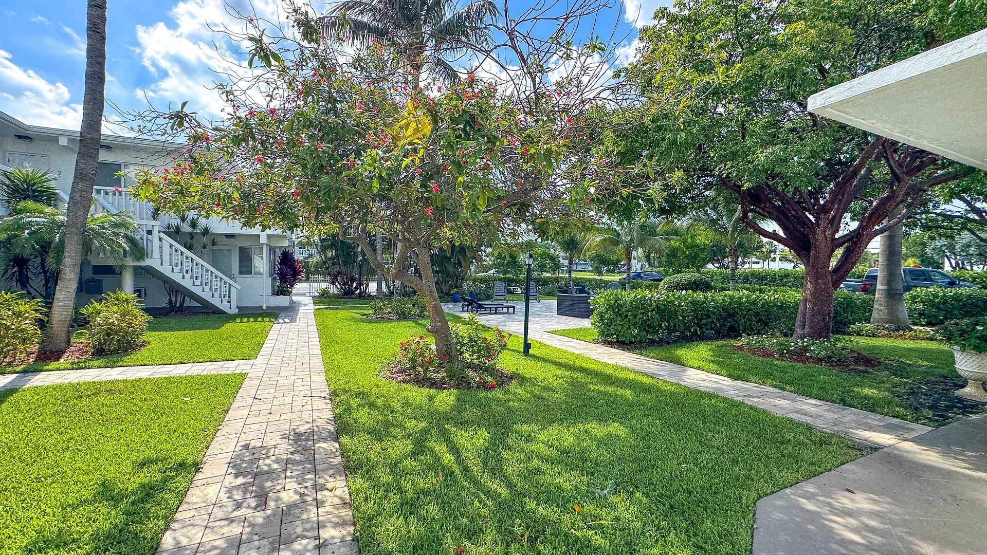 Sand Dollar Apartments — Sale in Deerfield Beach, FL, photo 5 of 7